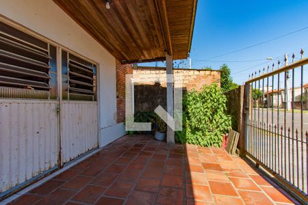 Casa à venda com 80m², 3 quartos e 1 vaga Casa à venda com 80m², 3 quartos e 1 vagaPátio