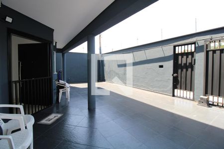 Casa à venda com 280m², 3 quartos e 4 vagasGaragem