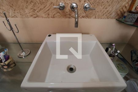 Casa à venda com 280m², 3 quartos e 4 vagasBanheiro da Suíte 1