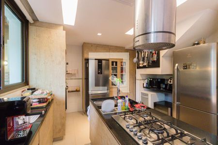 Casa de condomínio à venda com 140m², 4 quartos e 2 vagas Casa de condomínio à venda com 140m², 4 quartos e 2 vagasCozinha