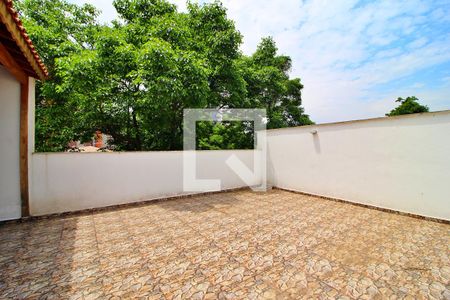 Casa à venda com 151m², 2 quartos e 3 vagasCobertura