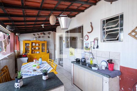 Casa à venda com 285m², 6 quartos e 2 vagas Casa à venda com 285m², 6 quartos e 2 vagasCasa 1 - Área gourmet