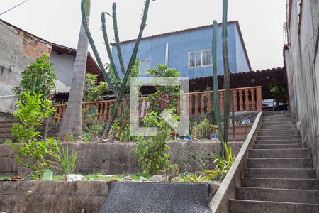 Casa à venda com 285m², 6 quartos e 2 vagas Casa à venda com 285m², 6 quartos e 2 vagasCasa 3 - Quintal