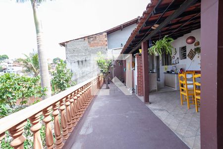 Casa à venda com 285m², 6 quartos e 2 vagas Casa à venda com 285m², 6 quartos e 2 vagasCasa 1 - Área gourmet