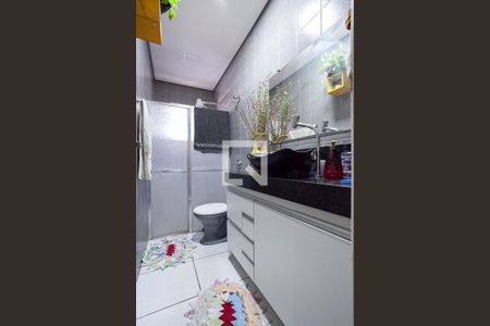 Casa à venda com 285m², 6 quartos e 2 vagas Casa à venda com 285m², 6 quartos e 2 vagasCasa 1 - Banheiro social