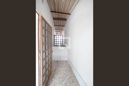 Casa à venda com 285m², 6 quartos e 2 vagas Casa à venda com 285m², 6 quartos e 2 vagasCasa 2 - Entrada