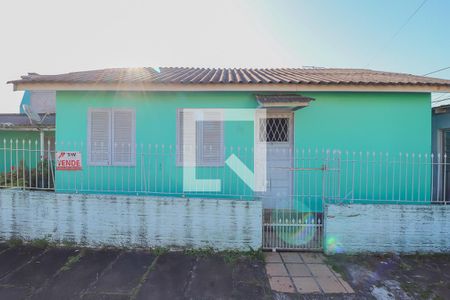 Casa à venda com 120m², 4 quartos e 2 vagasFachada