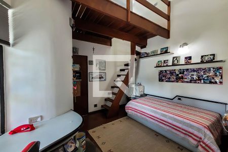 Casa à venda com 585m², 4 quartos e 4 vagasSuíte 1