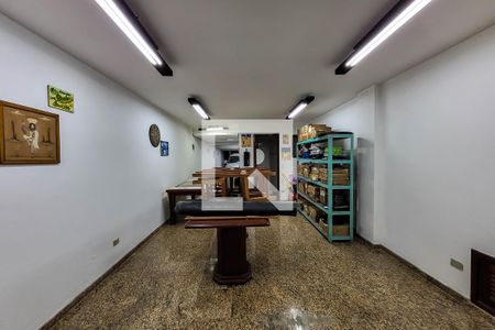 Casa à venda com 585m², 4 quartos e 4 vagasSalão de Festas