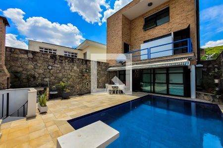 Casa à venda com 585m², 4 quartos e 4 vagasÁrea de lazer