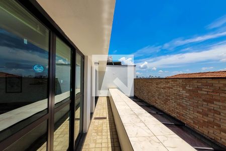 Casa à venda com 585m², 4 quartos e 4 vagasVaranda suítes 1/2/3