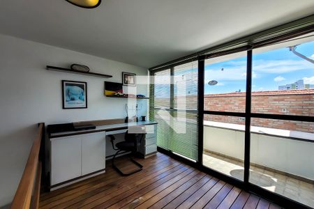 Casa à venda com 585m², 4 quartos e 4 vagasmezanino Suíte 2