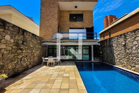 Casa à venda com 585m², 4 quartos e 4 vagasÁrea de lazer