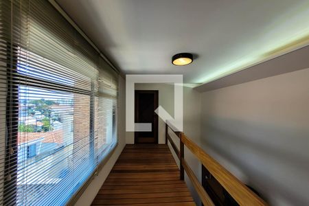 Casa à venda com 585m², 4 quartos e 4 vagasmezanino Suíte 4