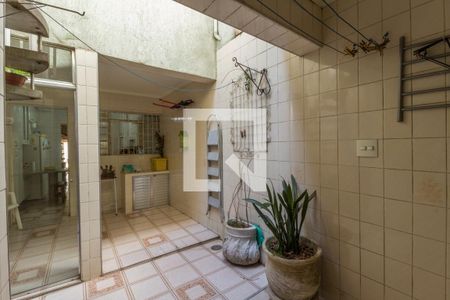 Casa à venda com 118m², 2 quartos e 1 vagaÁrea  comum