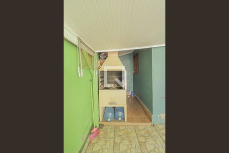 Casa à venda com 140m², 4 quartos e 2 vagasChurrasqueira