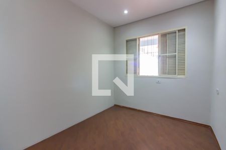 Casa à venda com 224m², 3 quartos e 2 vagasQuarto 2