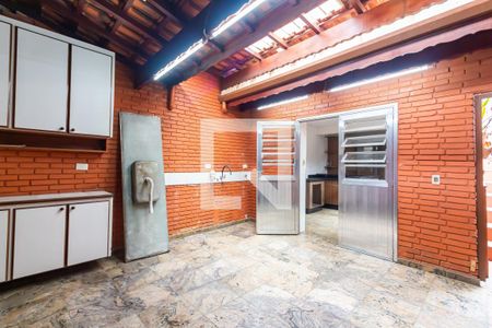 Casa à venda com 224m², 3 quartos e 2 vagasVaranda gourmet