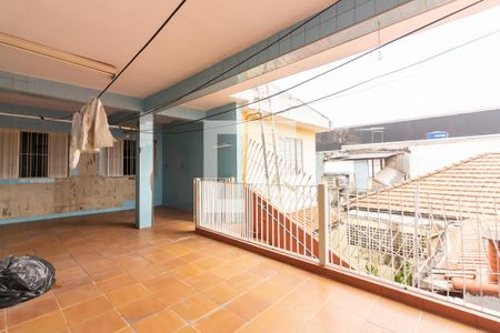Casa à venda com 224m², 3 quartos e 2 vagasCobertura