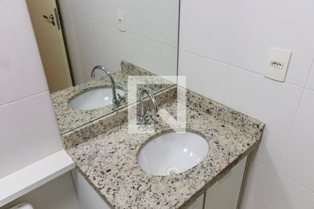 Apartamento para alugar com 70m², 2 quartos e 2 vagasBanheiro Social