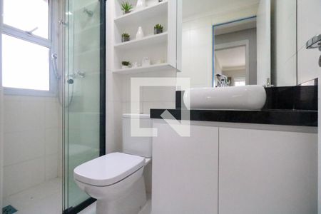 Apartamento à venda com 64m², 2 quartos e 2 vagas Apartamento à venda com 64m², 2 quartos e 2 vagasBanheiro Social