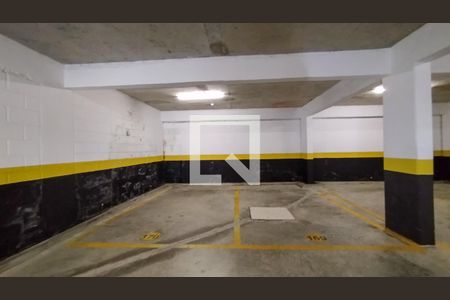Apartamento à venda com 64m², 2 quartos e 2 vagas Apartamento à venda com 64m², 2 quartos e 2 vagasÁrea Comum - Garagem