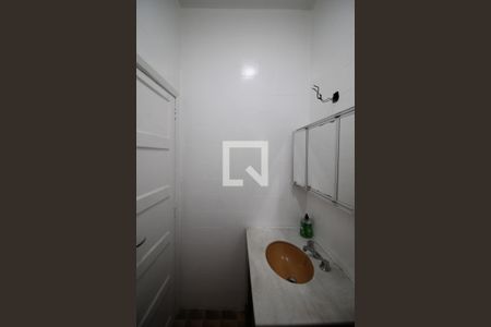 Casa à venda com 104m², 3 quartos e sem vagaBanheiro Social