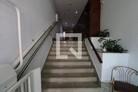 Apartamento à venda com 56m², 1 quarto e sem vagaEscadas da Entrada