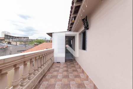 Casa à venda com 405m², 5 quartos e 4 vagas Casa à venda com 405m², 5 quartos e 4 vagasLavanderia - Casa 2
