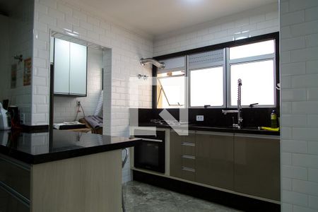 Apartamento à venda com 115m², 3 quartos e 2 vagasCozinha