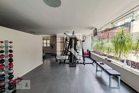 Apartamento à venda com 115m², 3 quartos e 2 vagas Apartamento à venda com 115m², 3 quartos e 2 vagasAcademia