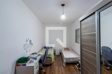 Casa à venda com 195m², 3 quartos e 2 vagasQuarto 1