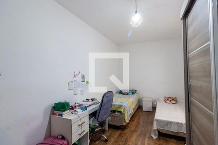 Casa à venda com 195m², 3 quartos e 2 vagasQuarto 1