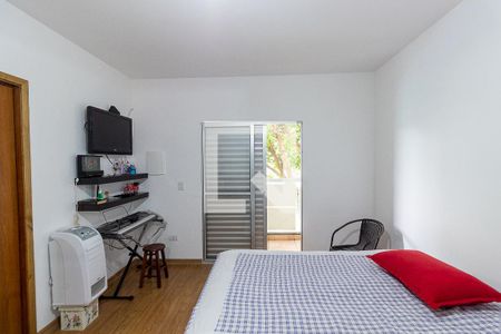 Casa à venda com 195m², 3 quartos e 2 vagasQuarto Suíte