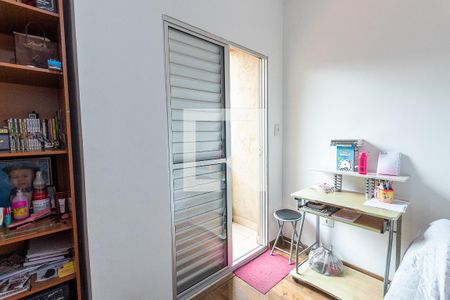 Casa à venda com 195m², 3 quartos e 2 vagasQuarto 2