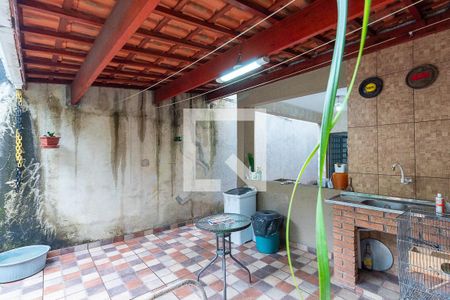 Casa à venda com 195m², 3 quartos e 2 vagasChurrasqueira