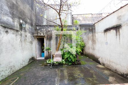 Casa à venda com 195m², 3 quartos e 2 vagasQuintal