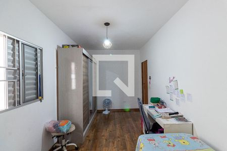 Casa à venda com 195m², 3 quartos e 2 vagasQuarto 1