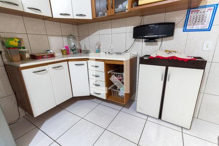 Casa à venda com 195m², 3 quartos e 2 vagasCozinha - Armários
