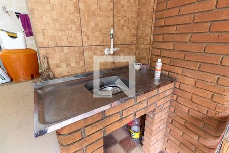 Casa à venda com 195m², 3 quartos e 2 vagasChurrasqueira