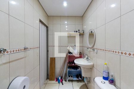 Casa à venda com 195m², 3 quartos e 2 vagasBanheiro 3