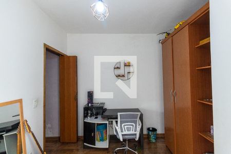 Casa à venda com 195m², 3 quartos e 2 vagasQuarto 2