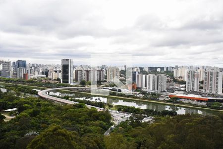 Apartamento à venda com 83m², 1 quarto e 2 vagasVista da suíte