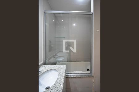 Apartamento à venda com 83m², 1 quarto e 2 vagasBanheiro suíte