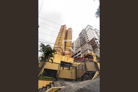 Apartamento à venda com 83m², 3 quartos e 2 vagas Apartamento à venda com 83m², 3 quartos e 2 vagasFachada