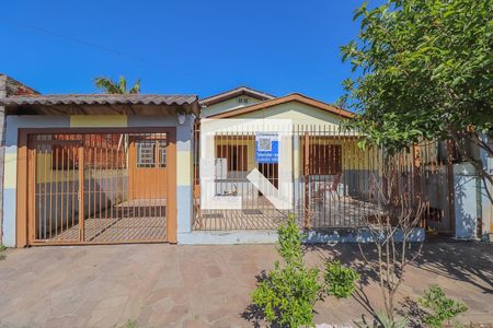 Casa à venda com 130m², 4 quartos e 3 vagasFachada