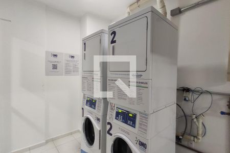 Apartamento à venda com 38m², 2 quartos e sem vaga Apartamento à venda com 38m², 2 quartos e sem vagaÁrea comum - Lavanderia