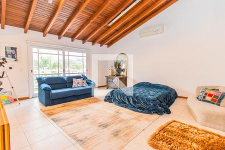 Casa à venda com 370m², 3 quartos e 2 vagas