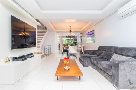 Casa à venda com 370m², 3 quartos e 2 vagas