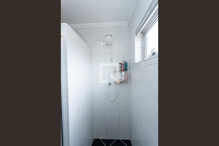 Casa à venda com 235m², 3 quartos e 2 vagasBanheiro suite